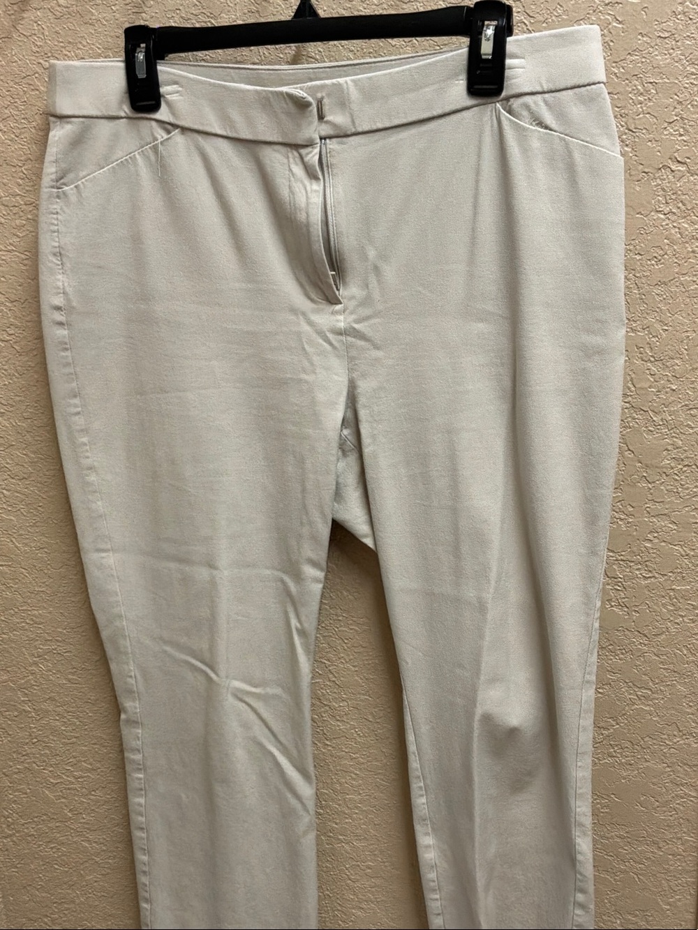 Chico's Cream Straight-Leg Pants